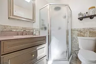 12 Canfield St, Hopatcong, NJ 07874 - Photo 27