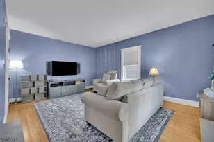 11 Youmans Ave, Washington Boro, NJ 07882 - Photo 9