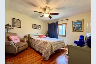 202 Millbrook Rd, Hardwick Township, NJ 07825 - Photo 29