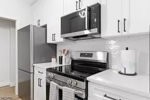 200 Paterson Ave, East Rutherford, NJ 07073 - Photo 17