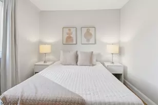 200 Paterson Ave, East Rutherford, NJ 07073 - Photo 23