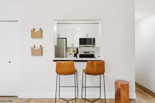 200 Paterson Ave, East Rutherford, NJ 07073 - Photo 13