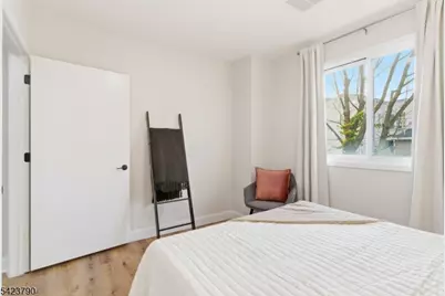 200 Paterson Ave 1A, East Rutherford, NJ 07073 - Photo 25