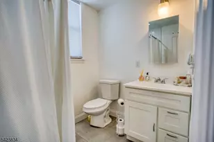 906 Roselle St, Linden, NJ 07036 - Photo 15