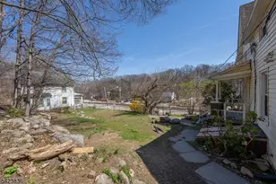 468 Hamburg Turnpike, West Milford, NJ 07480 - Photo 3