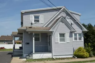 34 N 15th Ave, Manville, NJ 08835 - Photo 1