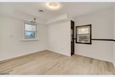 34 N 15th Ave, Manville, NJ 08835 - Photo 17