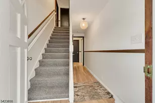 34 N 15th Ave, Manville, NJ 08835 - Photo 5