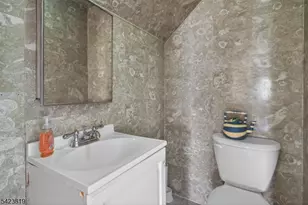 752 Highland Ave, Newark, NJ 07104 - Photo 25