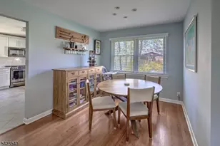 64 W Rayburn Rd, Long Hill Township, NJ 07946 - Photo 9