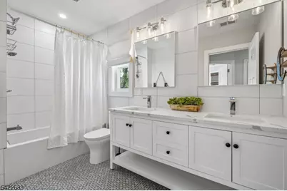 20 Edgewood Rd, Glen Ridge, NJ 07028 - Photo 23