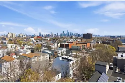 113 Oak St, Jersey City, NJ 07304 - Photo 23