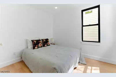 113 Oak St, Jersey City, NJ 07304 - Photo 27