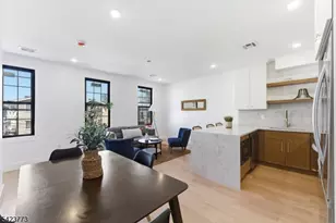 113 Oak St, Jersey City, NJ 07304 - Photo 5