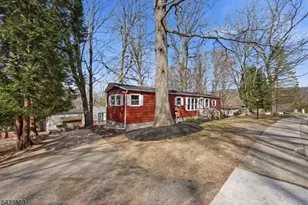 12 Watergate Dr, High Bridge, NJ 08829 - Photo 3