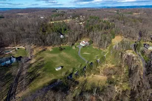 2 Lance Dr, Lebanon Township, NJ 07830 - Photo 37