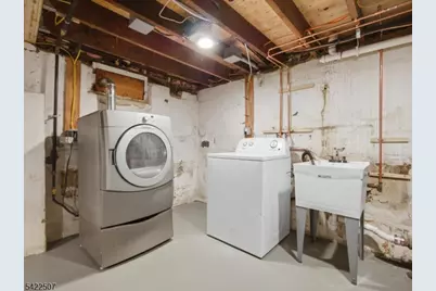 46 W End Ave #Left, Summit, NJ 07901 - Photo 17