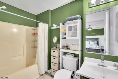 111 N Laurel St, Buena, NJ 08326 - Photo 27