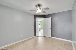 111 N Laurel St, Buena, NJ 08326 - Photo 23