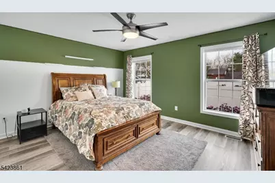 111 N Laurel St, Buena, NJ 08326 - Photo 35