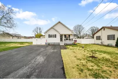 111 N Laurel St, Buena, NJ 08326 - Photo 1