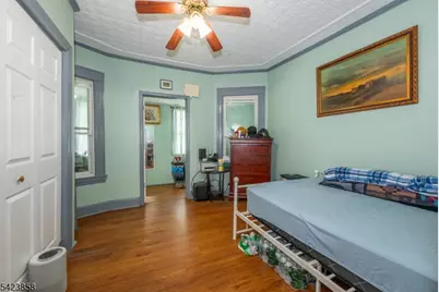 129 Howard Ave, Passaic, NJ 07055 - Photo 15