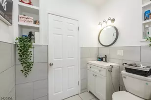 129 Howard Ave, Passaic, NJ 07055 - Photo 19