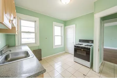 129 Howard Ave, Passaic, NJ 07055 - Photo 33