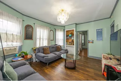 129 Howard Ave, Passaic, NJ 07055 - Photo 5