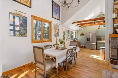 1046 Lakeside Dr E, Vernon, NJ 07422 - Photo 11