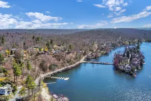 1046 Lakeside Dr E, Vernon, NJ 07422 - Photo 7