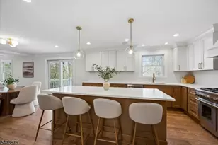 33 Hampton Rd, Chatham Township, NJ 07928 - Photo 3
