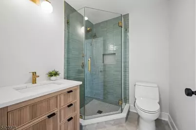 33 Hampton Rd, Chatham Township, NJ 07928 - Photo 17