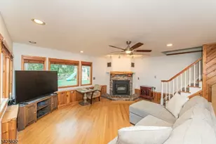 47 Laurel Dr, Wayne, NJ 07470 - Photo 9