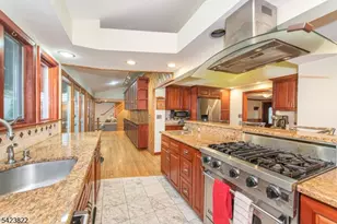 47 Laurel Dr, Wayne, NJ 07470 - Photo 3