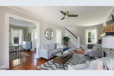 24 Greaves Pl, Cranford Township, NJ 07016 - Photo 5