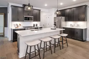 7 Wadsworth Dr, Denville, NJ 07834 - Photo 5