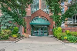 300 Main St, Little Falls Township, NJ 07424 - Photo 1