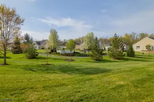 90 Schindler Ct, Franklin Township, NJ 08873 - Photo 29