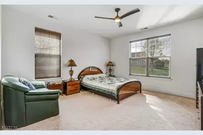 90 Schindler Ct, Franklin Township, NJ 08873 - Photo 17
