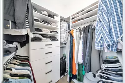 209 Bowers St, Jersey City, NJ 07307 - Photo 37