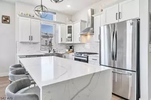 209 Bowers St, Jersey City, NJ 07307 - Photo 13