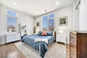 209 Bowers St, Jersey City, NJ 07307 - Photo 29