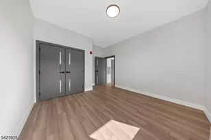 87 Mary St, Paterson, NJ 07503 - Photo 9