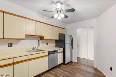 483 Forest St #10, Kearny, NJ 07032 - Photo 5