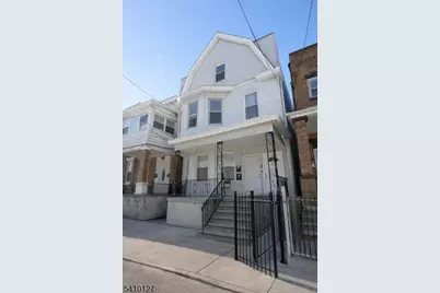233 Bayview Ave, Jersey City, NJ 07305 - Photo 1