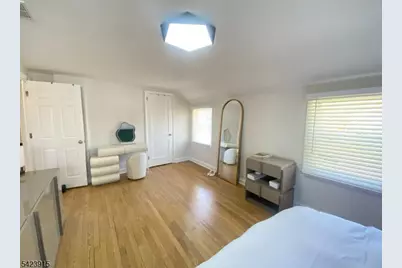 2352 Mountain Ave, Scotch Plains Township, NJ 07076 - Photo 11