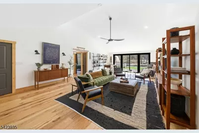 211 Mountain View Rd, Hillsborough Township, NJ 08844 - Photo 3