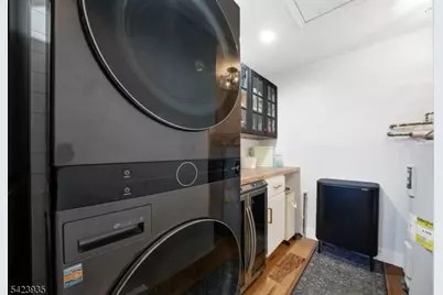 211 Mountain View Rd, Hillsborough Township, NJ 08844 - Photo 17