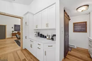 211 Mountain View Rd, Hillsborough Township, NJ 08844 - Photo 15